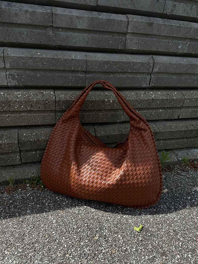 Sac à Bandoulière Femme Grande Tressé avec Design Doux et Slouchy