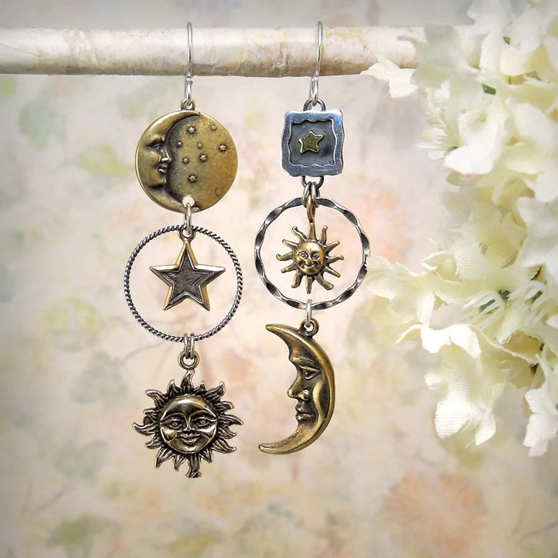Boucles d'oreilles pendantes Soleil-Lune