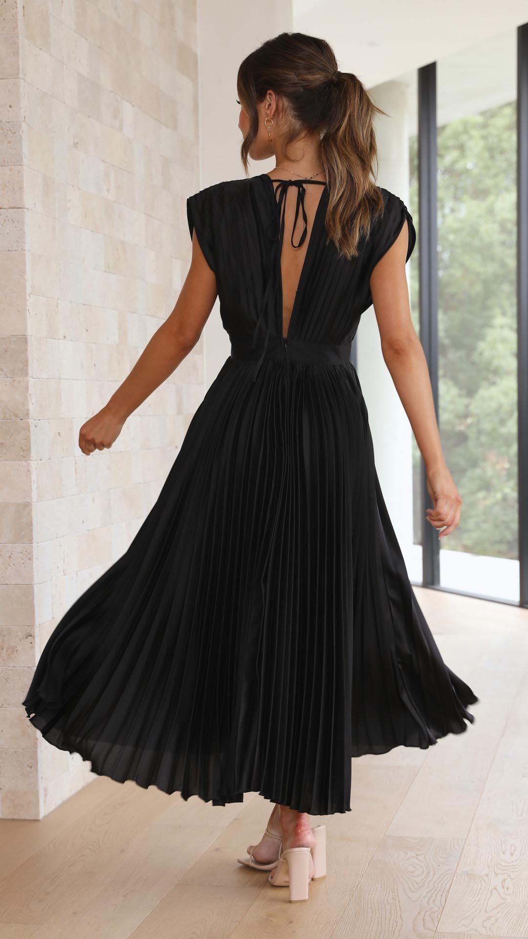 Violeta | Élégante robe plissée