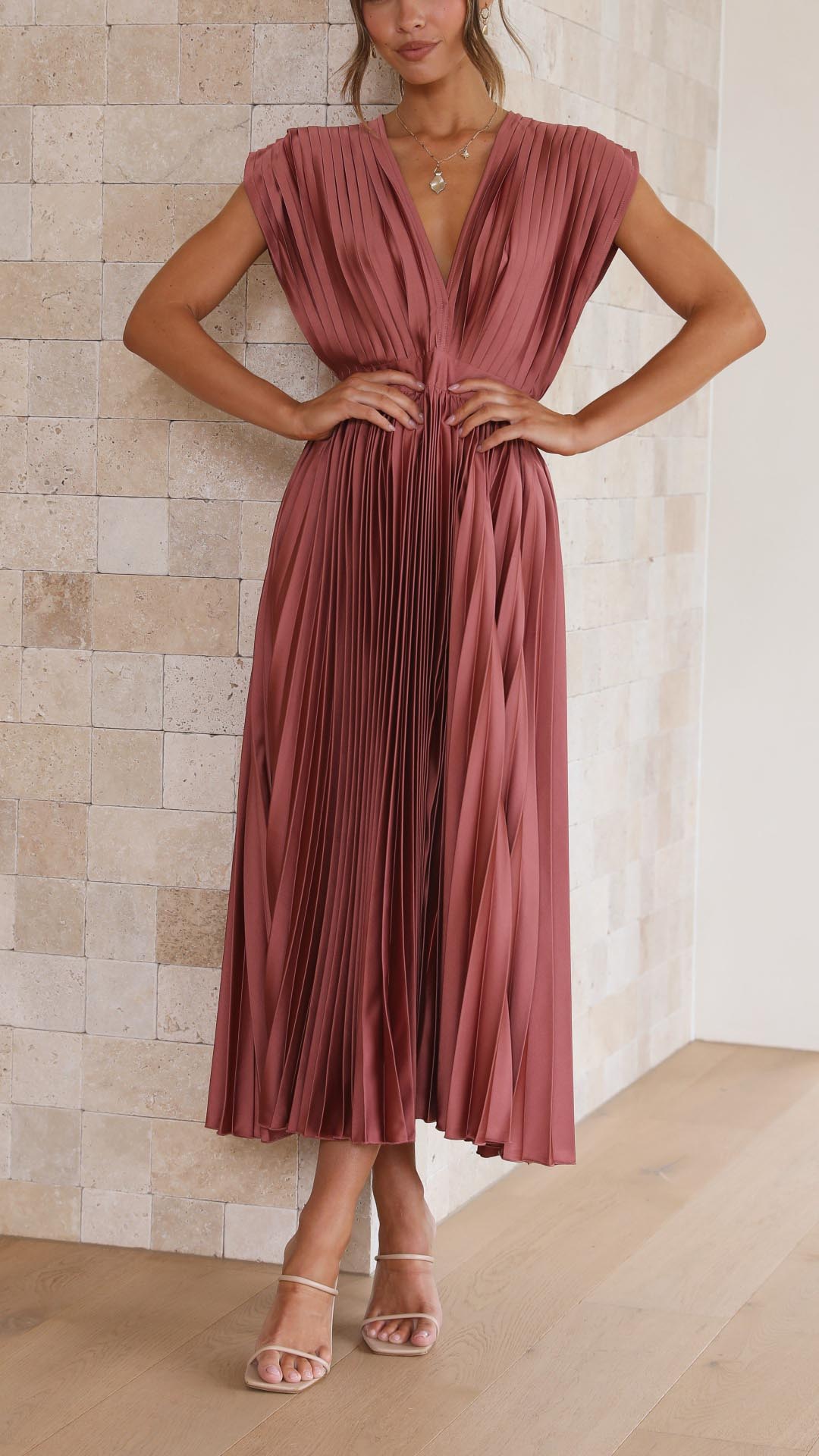 Violeta | Élégante robe plissée