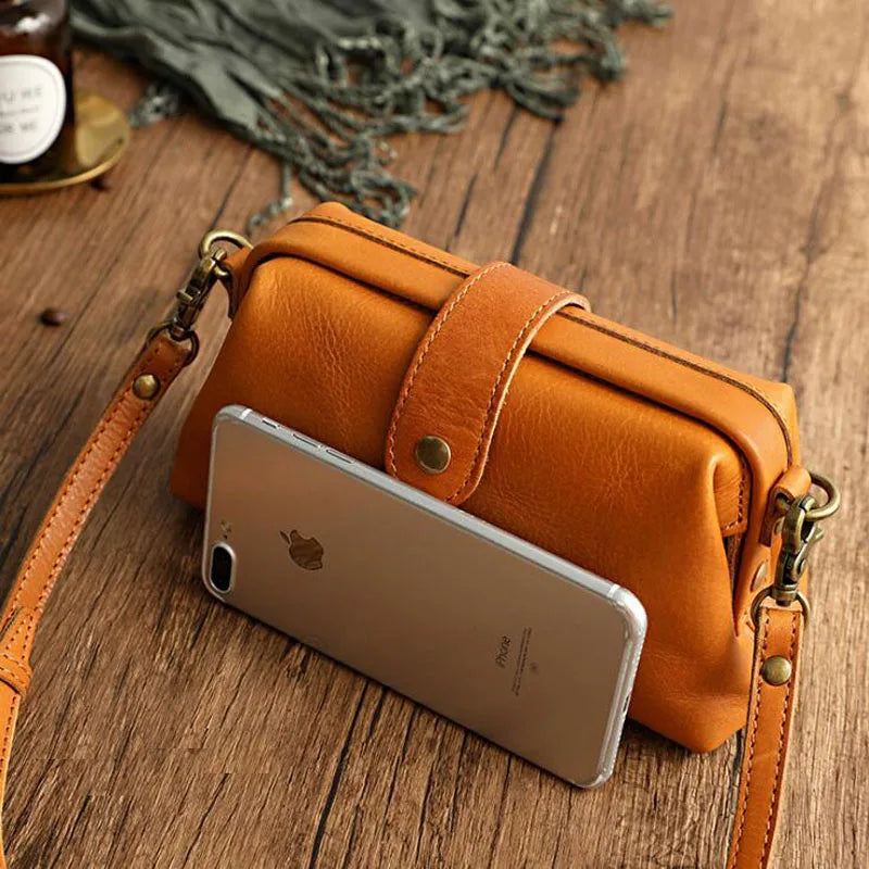 Edis | Sac à Bandoulière Rétro Classique au Format Compact