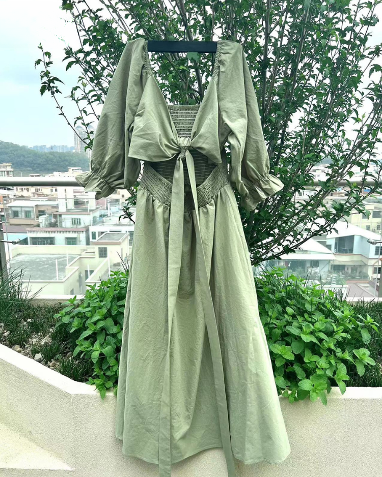 Ophelia - Robe Midi avec Manches Volantes