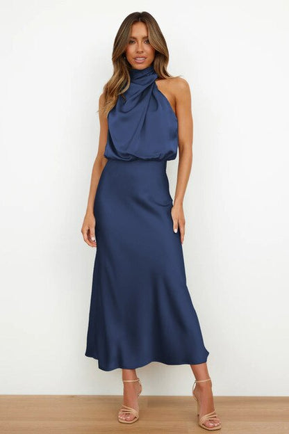 Robe de soirée fluide et épurée - Élégance intemporelle pour les grandes occasions