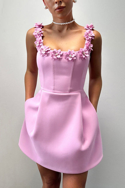 Cindy | Robe Mini Féminine avec Applications Florales