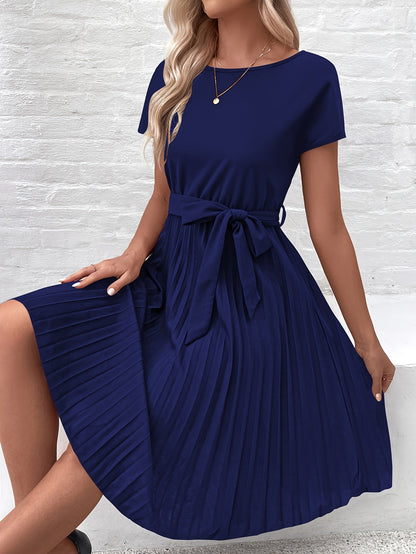 Filou | Robe Élégante À Col Rond Avec Ceinture Pour Femmes | Midi