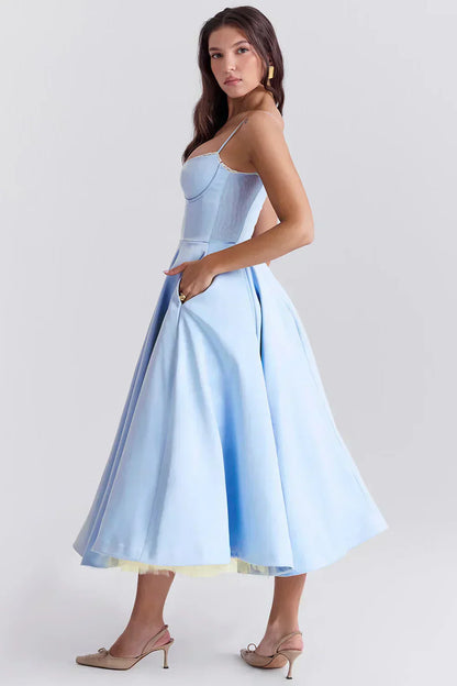Leona - Robe Élégante en Satin pour les Fêtes