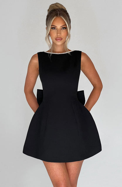 Hollis - Robe Mini Élégante avec Nœud de Perles