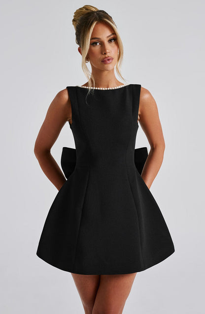 Hollis - Robe Mini Élégante avec Nœud de Perles