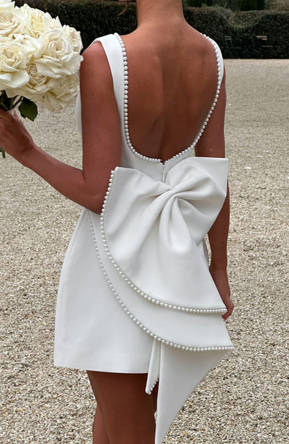 Hollis - Robe Mini Élégante avec Nœud de Perles