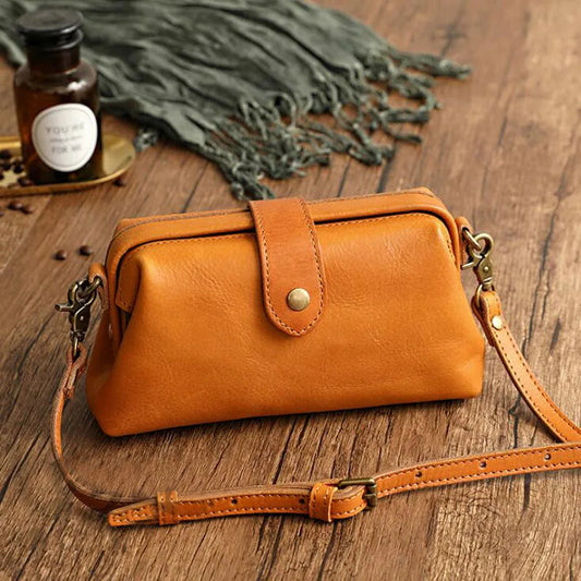 Herdis | Sac classique et compact en ton cognac chaud
