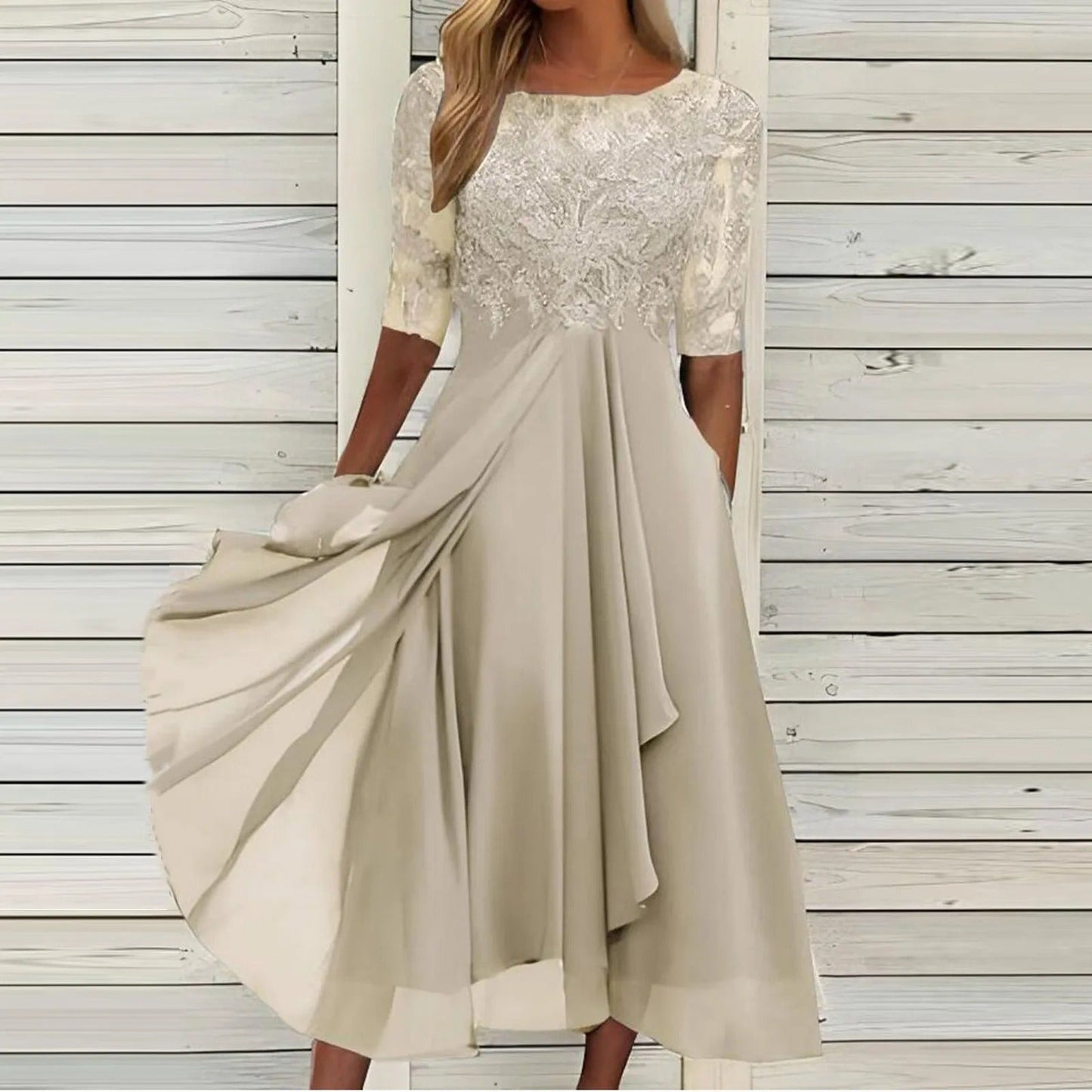 Scarlett™ - Robe Midi avec Manches en Dentelle