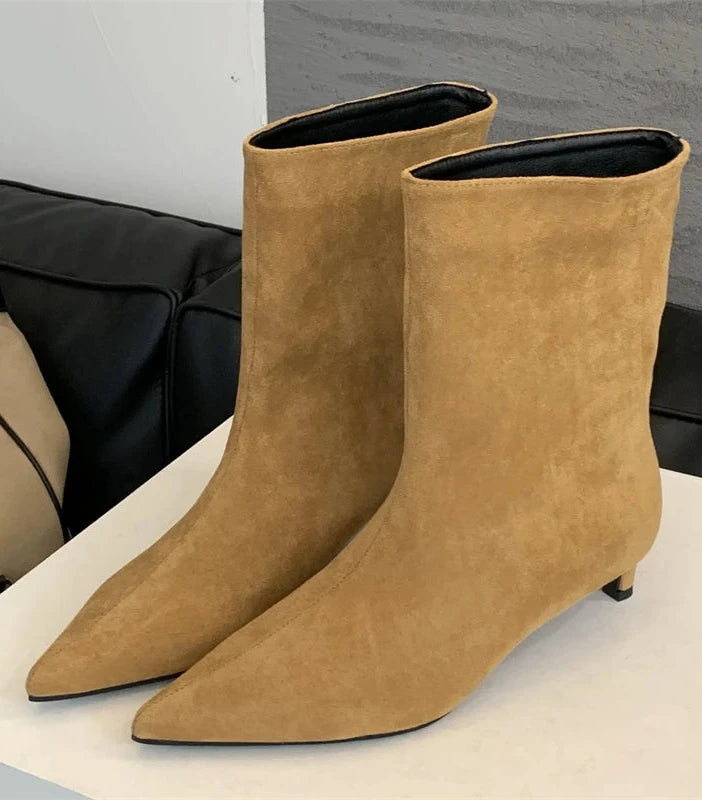 Botas Maria – Belles Bottes en Daim Marron