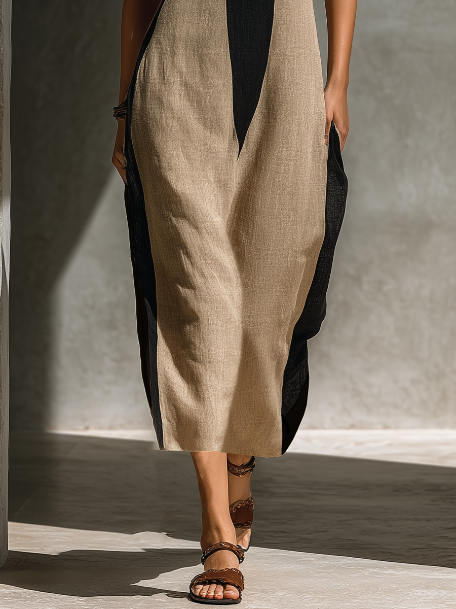 Robe Midi en Coton Noir et Beige avec Décolleté Halter et Design à Blocs de Couleur