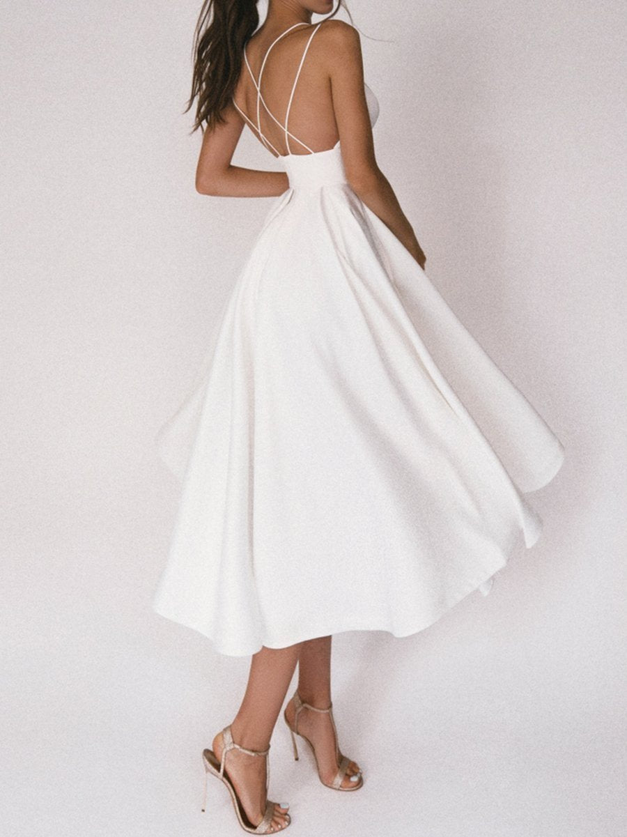 Gabriella - Robe satinée avec bretelles croisées