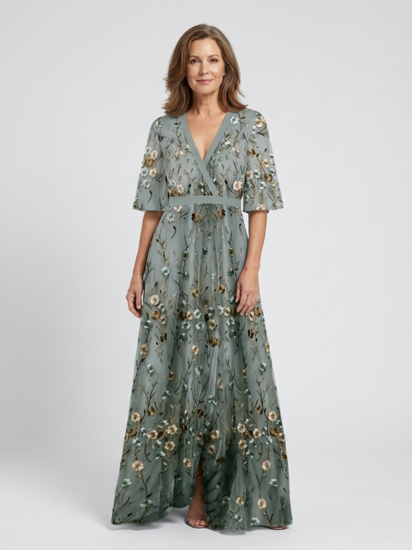Melodi – Robe longue à fleurs avec décolleté en V
