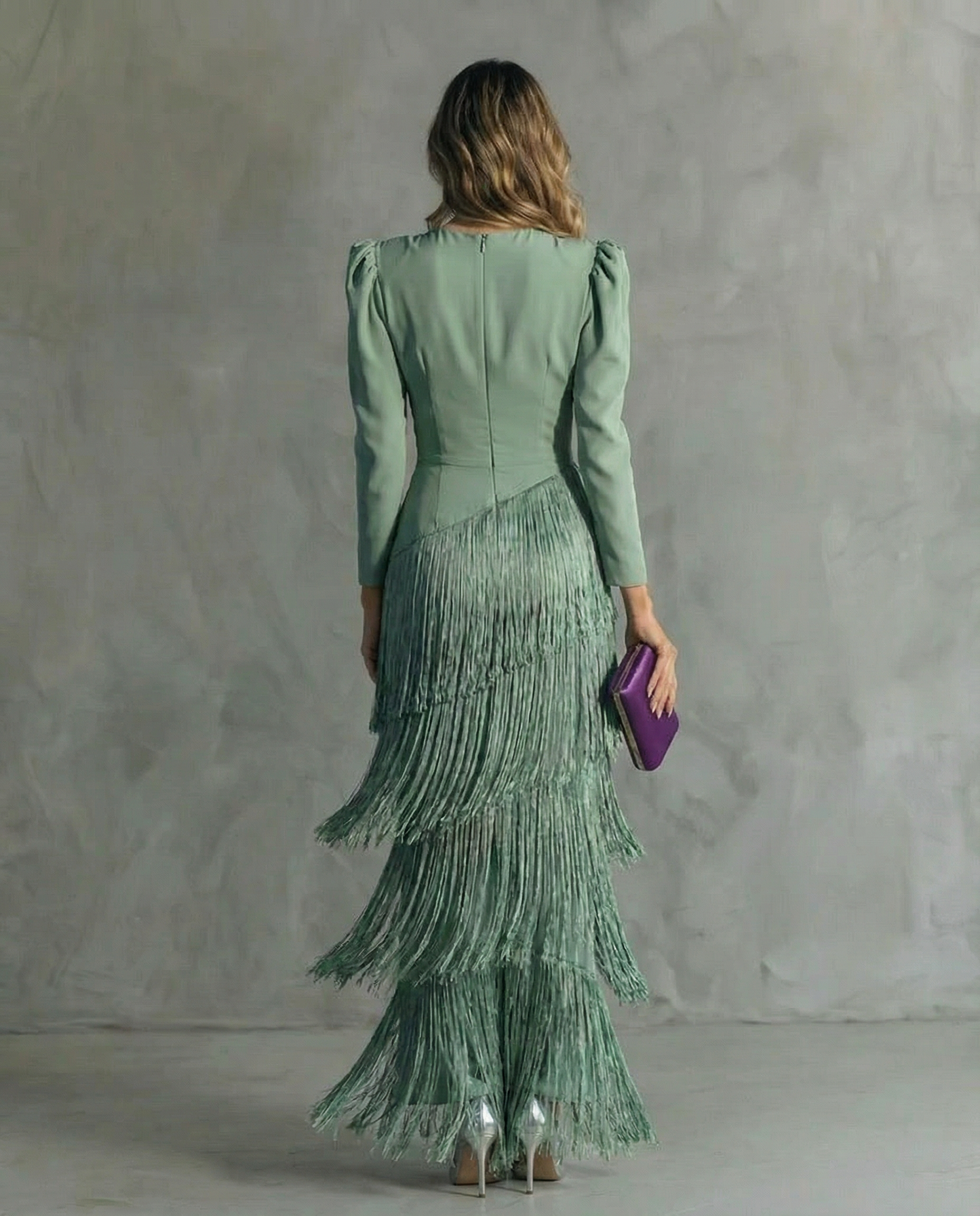 Clara ™ | Robe Midi Élégante avec Manches à Franges