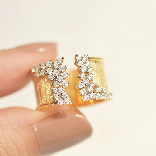 Bague ouverte vintage en or avec diamants
