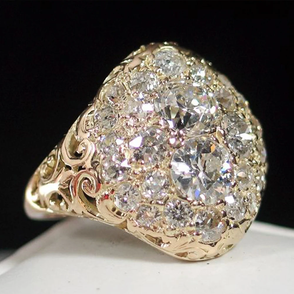 Bague en or vintage avec diamants ronds
