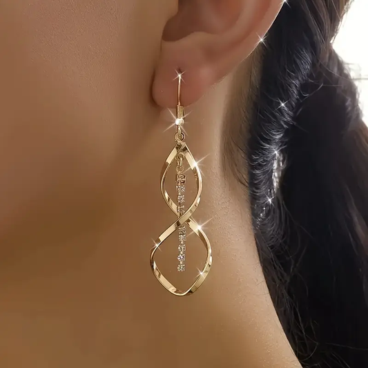 Solania – Boucles d'oreilles pendantes avec mouvement féminin