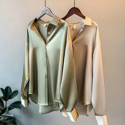 Olivia - Blouse Luxe en Satin à Manches Longues