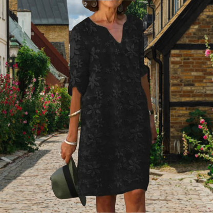 Maira – Robe Florale à Ajustement Confortable