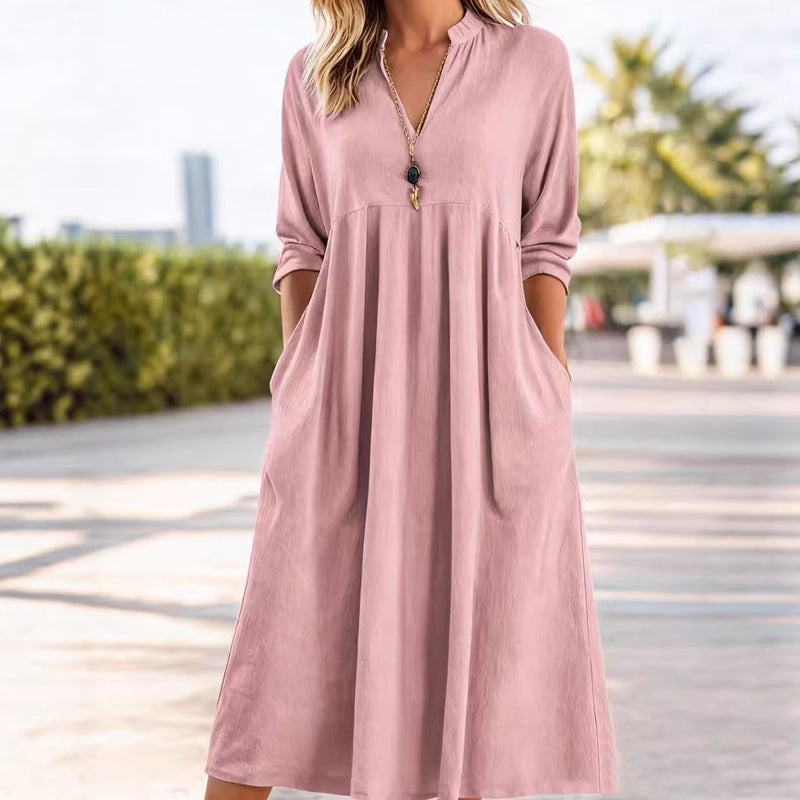 Robe Midi Fluide avec Taille Empire et Décolleté en V – Élégance Raffinée
