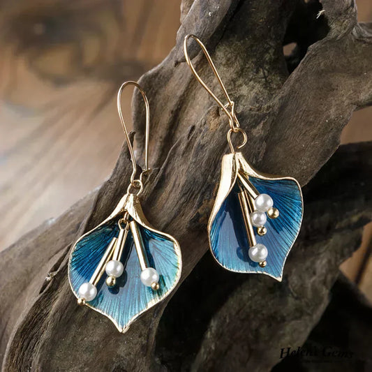 Boucles d'oreilles en forme de goutte de lys bleu en or avec perles